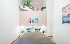 Full Comfort, 4 Bedrooms In The Heart Of The City